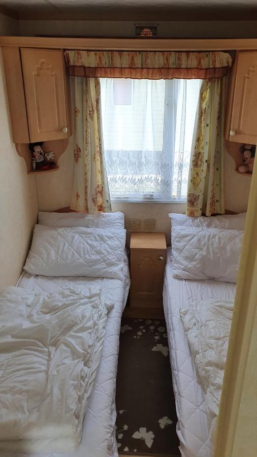 King'S Caravan Park, Caravan To Sleep 6 People Chapel Saint Leonards Kültér fotó